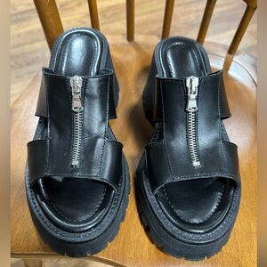 Free People wishbone sandals